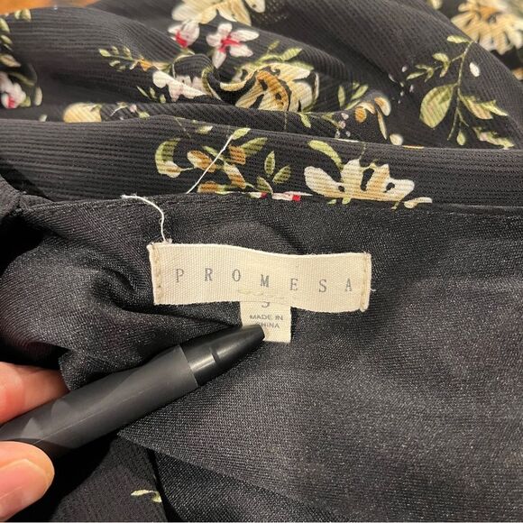 Promesa long sleeve floral mini dress size small - Picture 10 of 14